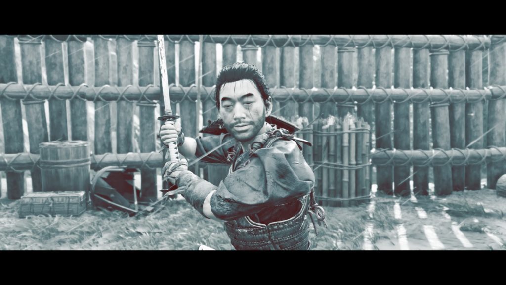 微笑む境井仁